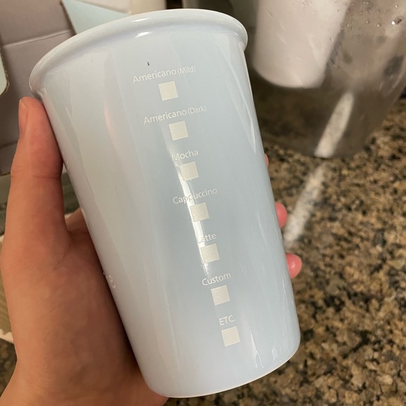 New Caffe Bene Mug - Picture 4 of 5